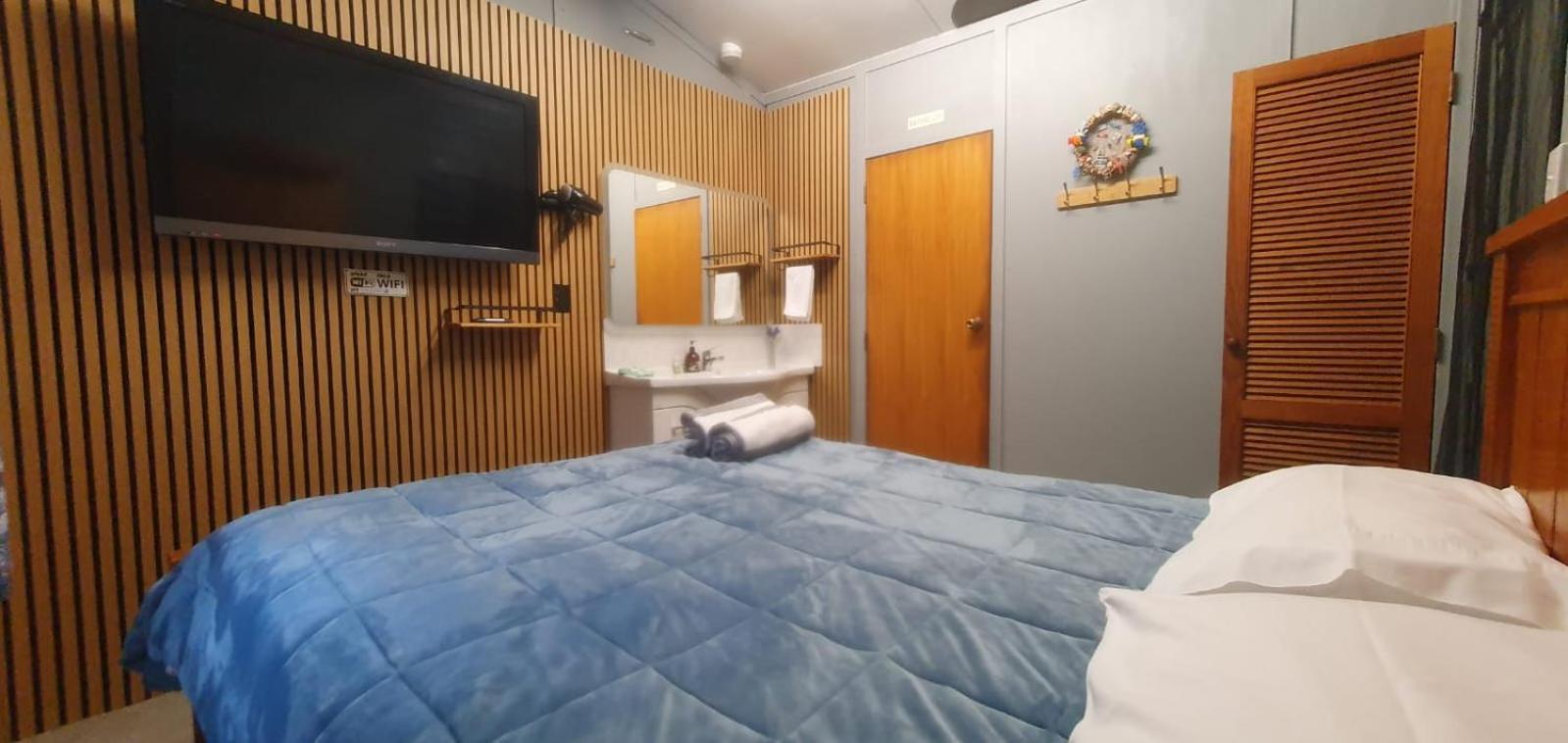 On The Water Boat House Apartamento Whangarei Exterior foto